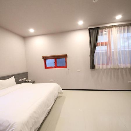 花蓮亮君經典民宿1館加2館民宿-東大門夜市-電梯包棟bright King Homestay 花蓮市 部屋 写真